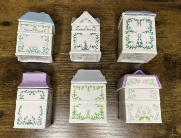 Lenox Spice Village 6 Pc Spice Jar Set #3 - Image 5